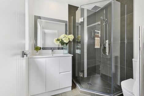 Photo of property in 24 Tawhiti Road, Pukekohe, 2120