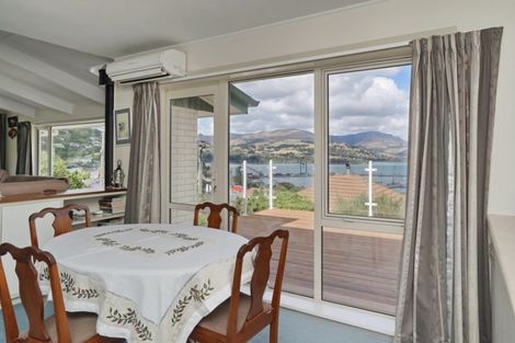 Photo of property in 5 Cornwall Road, Lyttelton, 8082