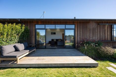 Photo of property in 154 Williams Road, Tasman, Upper Moutere, 7173