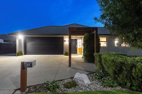 Photo of property in 17 Hilton Place, Blenheim, 7201