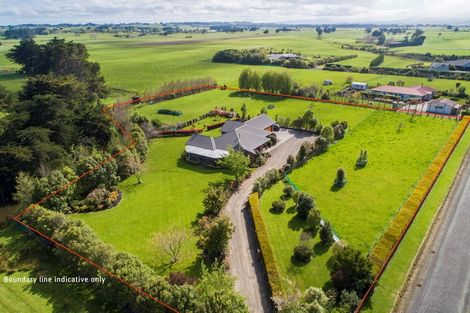 Photo of property in 1 Bushview Lane, Ashhurst, Palmerston North, 4470