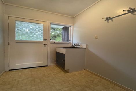 Photo of property in 70 Mountbatten Avenue, Hillcrest, Auckland, 0627