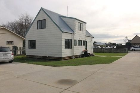 Photo of property in 40 Fitchett Street, Palmerston North, 4410