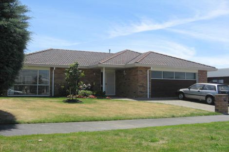 Photo of property in 23 Vista Drive, Feilding, 4702