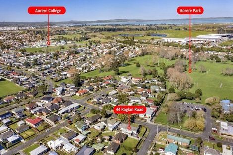 Photo of property in 44 Raglan Street, Mangere East, Auckland, 2024