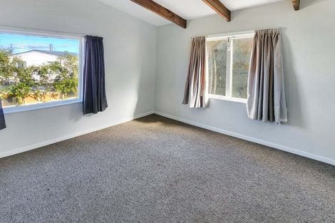 Photo of property in 66 Owhiro Bay Parade, Owhiro Bay, Wellington, 6023