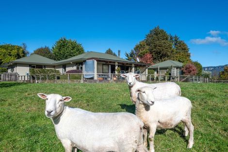 Photo of property in 780 State Highway 30, Horohoro, Rotorua, 3077