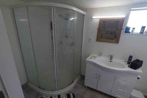 Photo of property in 123a Glenmore Street, Kelburn, Wellington, 6012