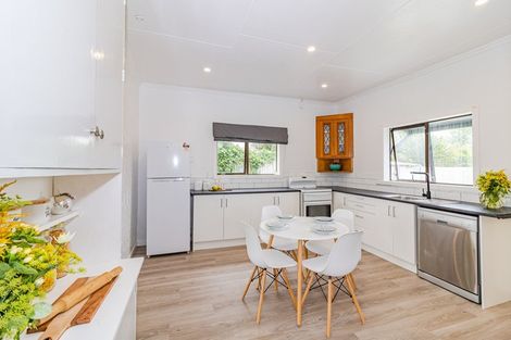 Photo of property in 117 Cornfoot Street, Castlecliff, Whanganui, 4501