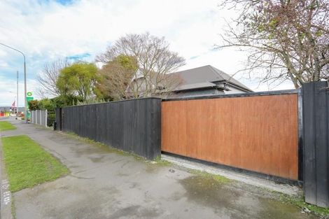 Photo of property in 17 Cranford Street, St Albans, Christchurch, 8014