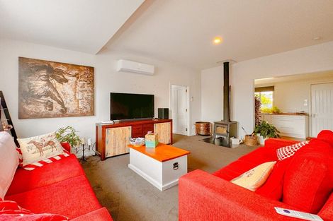 Photo of property in 2/117 Foremans Road, Islington, Christchurch, 8042