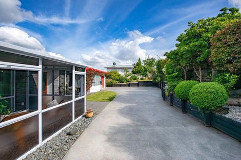 Photo of property in 54 Lansdowne Crescent, Glenview, Hamilton, 3206