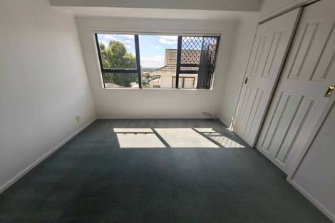 Photo of property in 24 Derrimore Heights, Clover Park, Auckland, 2019