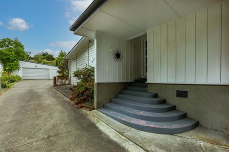 Photo of property in 16 Rose Street, Waipawa, 4210