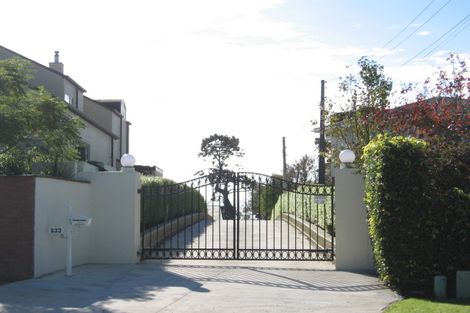 Photo of property in 233 Bleakhouse Road, Mellons Bay, Auckland, 2014