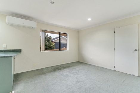 Photo of property in 52 Saralee Drive, Manurewa, Auckland, 2105