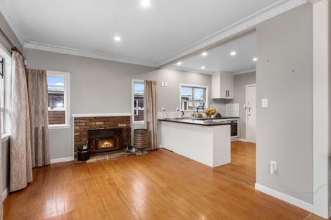 Photo of property in 17 Hetherington Street, Morrinsville, 3300