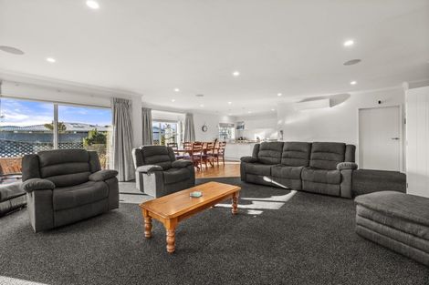 Photo of property in 12 Burnett Street, Ashburton, 7700