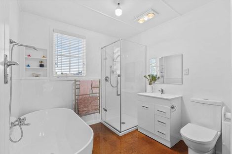 Photo of property in 72 Kenrick Street, Te Aroha, 3320