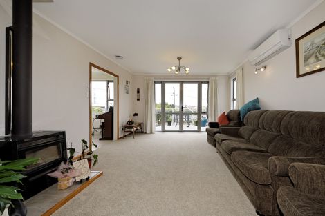 Photo of property in 53 Ellis Avenue, Mount Roskill, Auckland, 1041