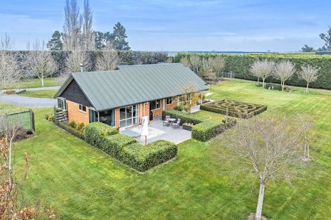 Photo of property in 586 Rakaia Selwyn Road, Leeston, 7682