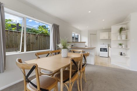 Photo of property in 5a Marama Crescent, Palmerston North, 4414