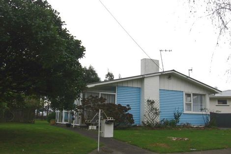 Photo of property in 21 Benmore Avenue, Cloverlea, Palmerston North, 4412