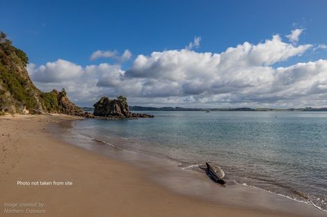 Photo of property in 20 Du Fresne Place, Russell, 0202