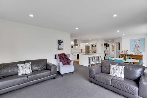 Photo of property in 8 Duggan Close, Rolleston, 7614