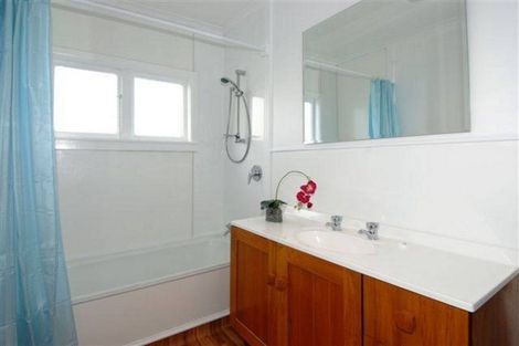 Photo of property in 200 Estuary Road, South New Brighton, Christchurch, 8062