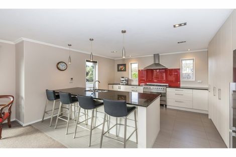 Photo of property in 12 Holbrook Way, Westmorland, Christchurch, 8025