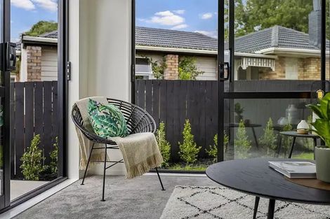 Photo of property in 11e Barrie Avenue, Papatoetoe, Auckland, 2025