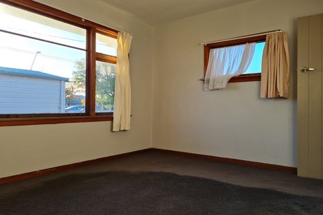 Photo of property in 74 Gilberthorpes Road, Hei Hei, Christchurch, 8042