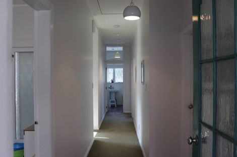 Photo of property in 52 Happy Valley Road, Owhiro Bay, Wellington, 6023