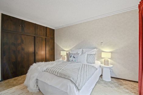 Photo of property in 18 Hawkswood Place, Avonhead, Christchurch, 8042