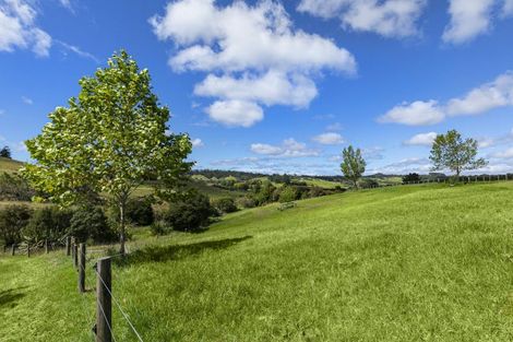 Photo of property in 263 Whitehills Road, Waitoki, Silverdale, 0994