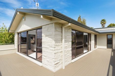Photo of property in 16 Forrester Drive, Welcome Bay, Tauranga, 3112