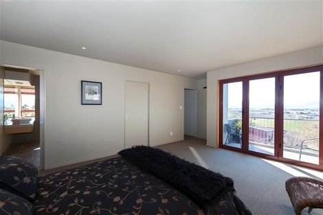 Photo of property in 2 Ridgetop Rise, Fairhall, Blenheim, 7272