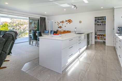 Photo of property in 2886 Long Bay Road, Wyuna Bay, Coromandel, 3581