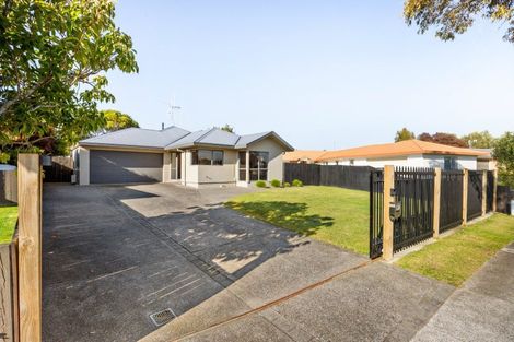 Photo of property in 61 Diomede Glade, Flagstaff, Hamilton, 3210