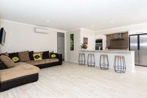 Photo of property in 35 Westmuir Crescent, Pokeno, 2402