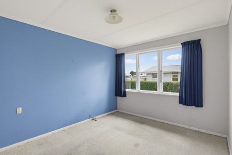 Photo of property in 12 Collingwood Street, Levin, 5510