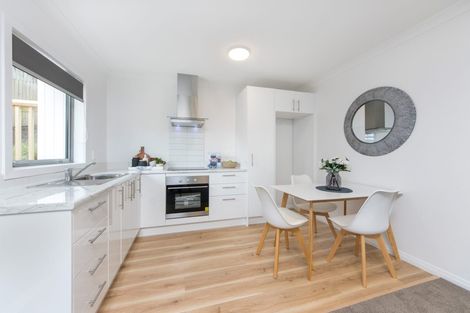 Photo of property in 29 Ian Marwick Place, Birkenhead, Auckland, 0626