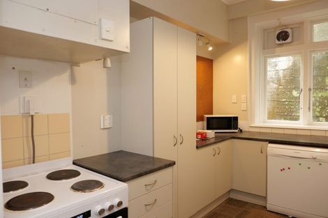 Photo of property in 84a Salamanca Road, Kelburn, Wellington, 6012