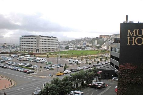 Photo of property in Piermont Apartments, 4h/82 Cable Street, Te Aro, Wellington, 6011