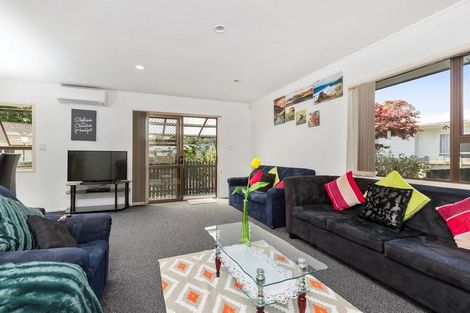 Photo of property in 1/11 Burundi Avenue, Clendon Park, Auckland, 2103