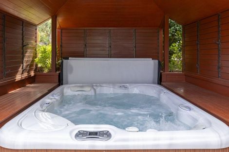 Photo of property in 39 Wakeman Road, Acacia Bay, Taupo, 3330