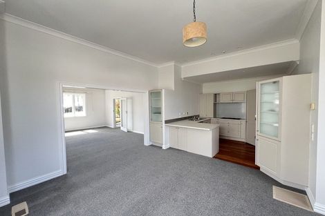 Photo of property in 78 Pirie Street, Mount Victoria, Wellington, 6011