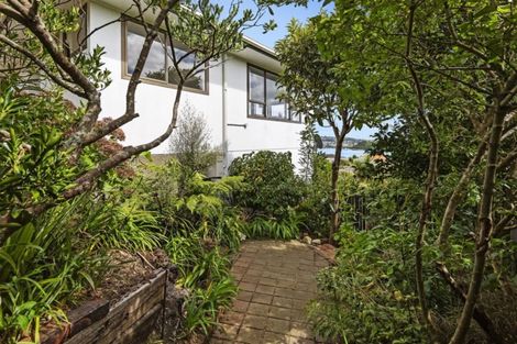 Photo of property in 1/4 Kinloch Place, Papakowhai, Porirua, 5024