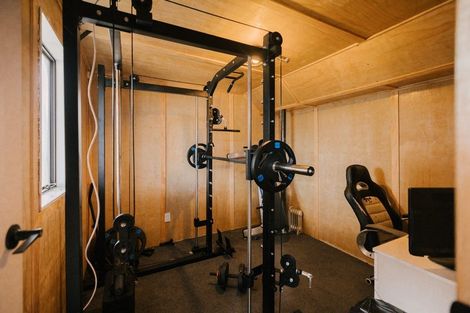 Photo of property in 27 Cavendish Crescent, Awapuni, Palmerston North, 4412